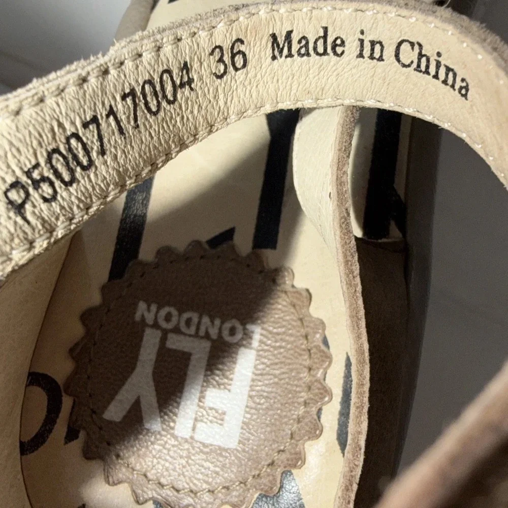 Fly London Cupido Leather Ankle Strap Closed Toe Wedge Taupe EU Size 36 / US 5.5